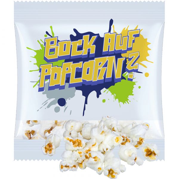 slaný popcorn v sáčku s reklamním potiskem
